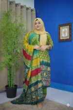 Three-piece - Image 2